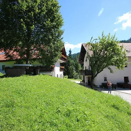 Pr' Betel Konukevi Jesenice